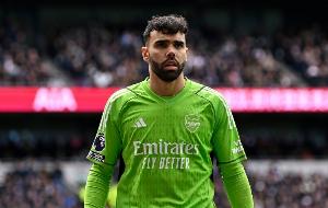 客战曼联7次扑救&amp;保持零封，拉亚是英超过去7年第3位做到的门将