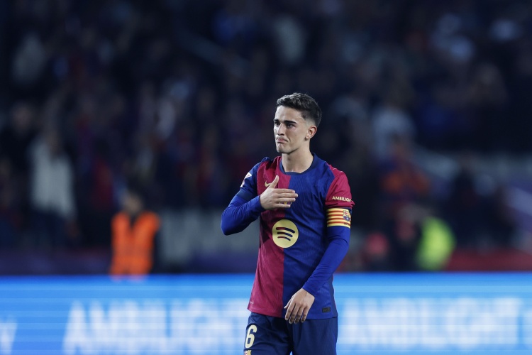 全程赛事-世体：由于加维右膝感到不适，他将无法参加对阵巴列卡诺的比赛