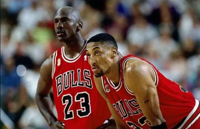 LOL世界赛直播-皮蓬：我和乔丹没单独吃过饭 团队运动不该有goat