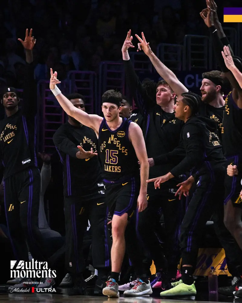 LOL世界赛直播-继续北伐！湖人官方Ins分享昨日战胜森林狼的赛场照