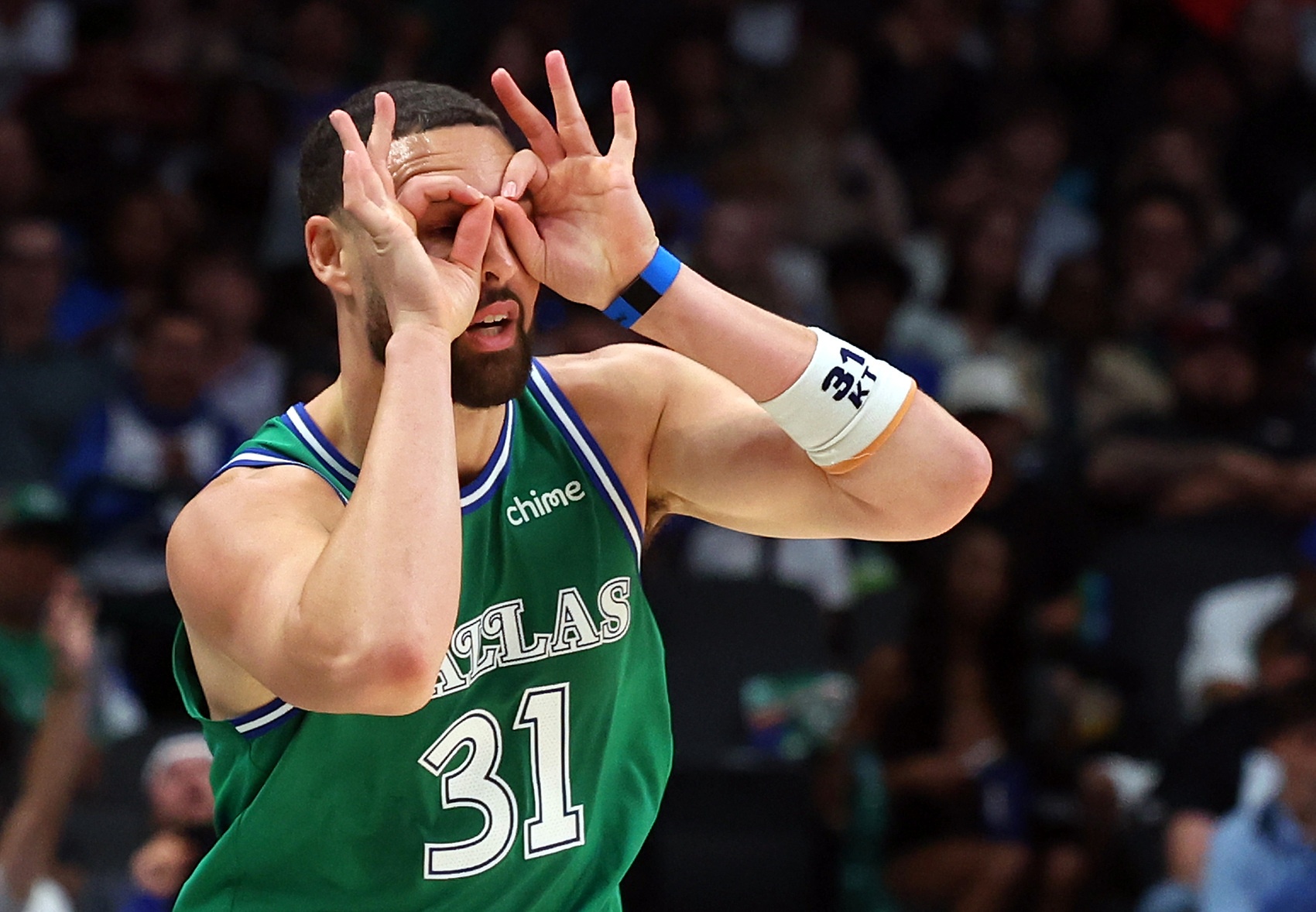 赛程表-还会继续吗？克莱还剩最后一年1746万 休赛期最高可续4年1.1亿